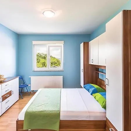 Ivy Mit Perfekter Privatsphaere, Pool, Sauna *